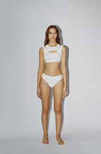 Load image into Gallery viewer, PERI THONG IVORY
