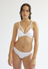 Load image into Gallery viewer, CARACOL BRALETTE WHITE
