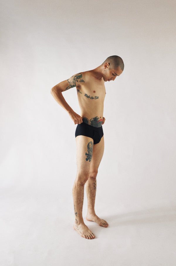 BRIEF MAN BLACK